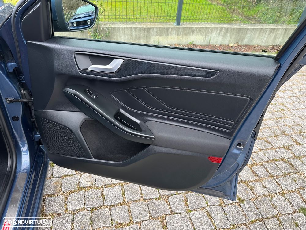 Ford Focus SW 1.5 TDCi EcoBlue ST-Line - 13
