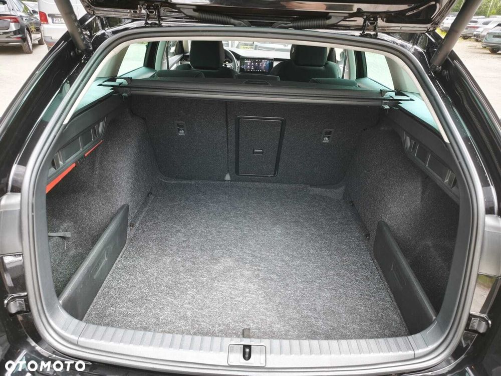 Skoda Octavia 2.0 TDI Selection - 11