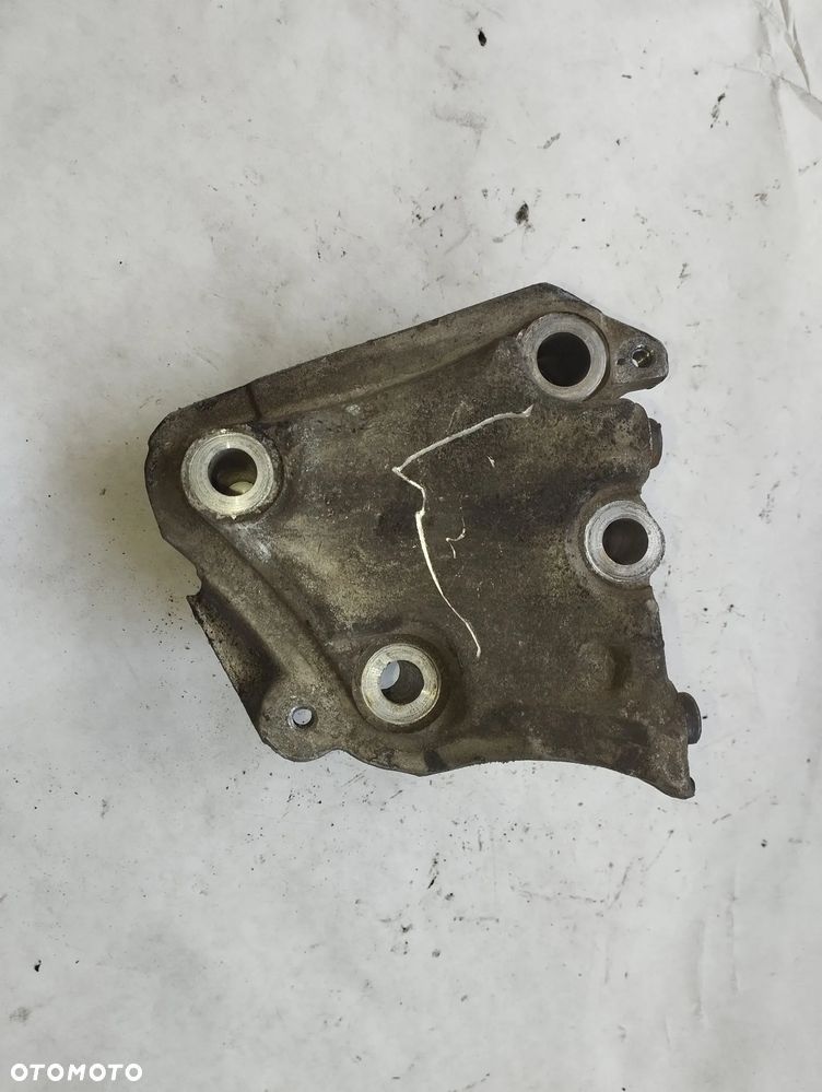 ŁAPA WSPORNIK SILNIKA CITROEN BERLINGO I 9628311880 - 2