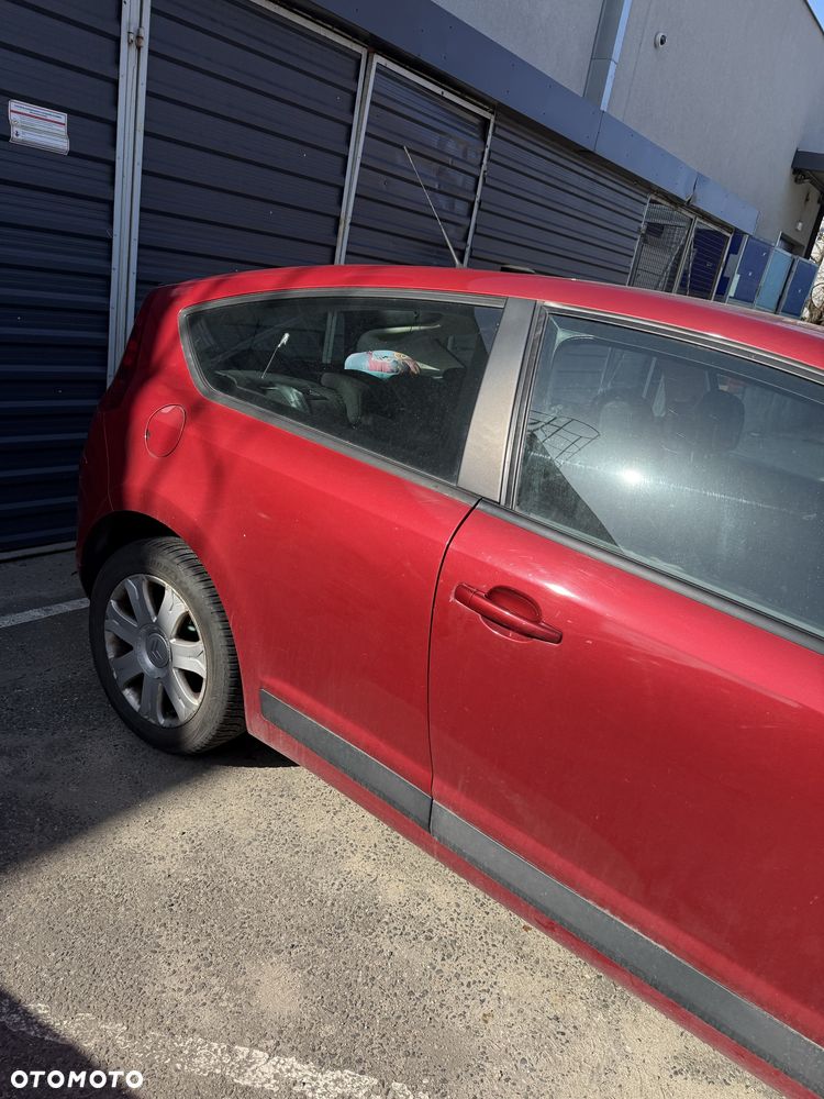 Citroen C4 2008 photo 3