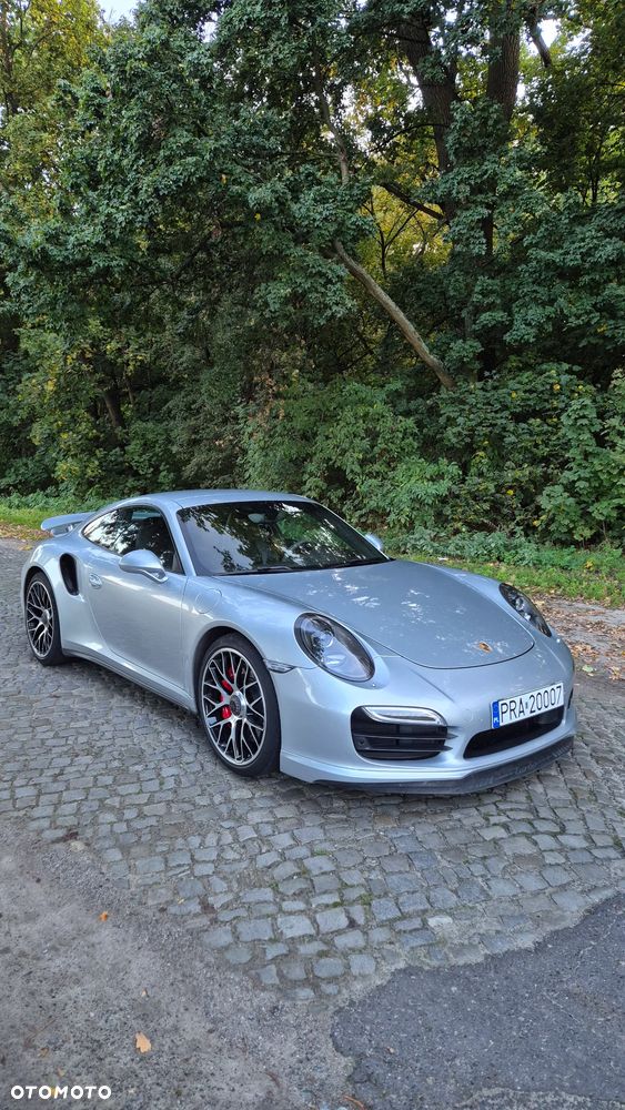 Porsche 911 Turbo - 9