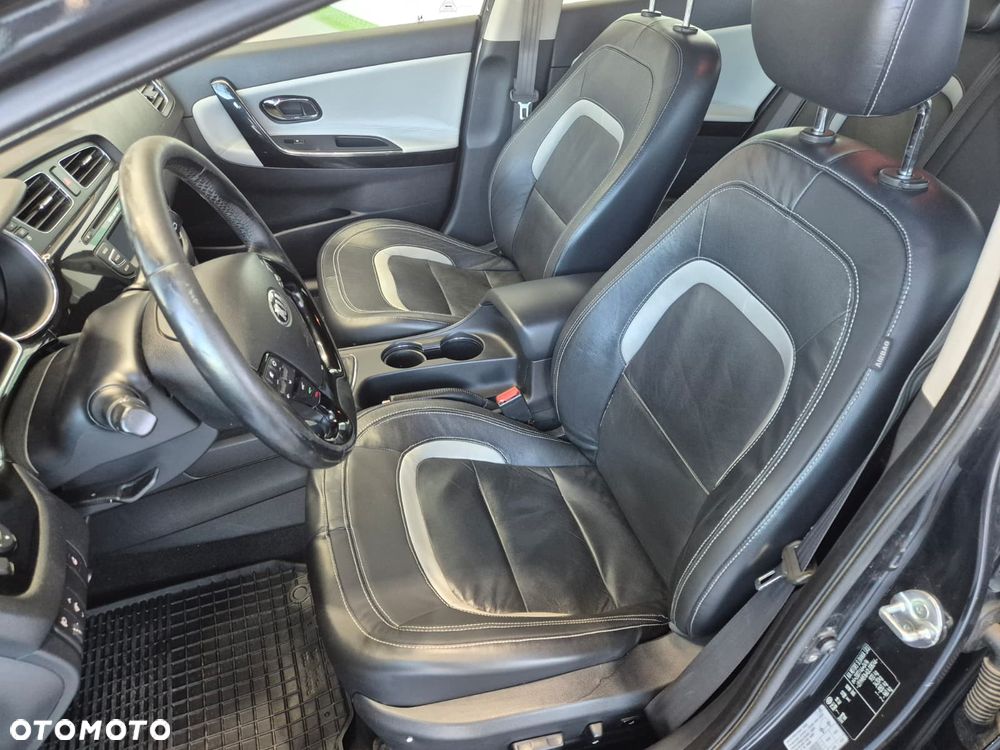 Kia Ceed 1.6 CRDi 128 Platinum Edition - 17