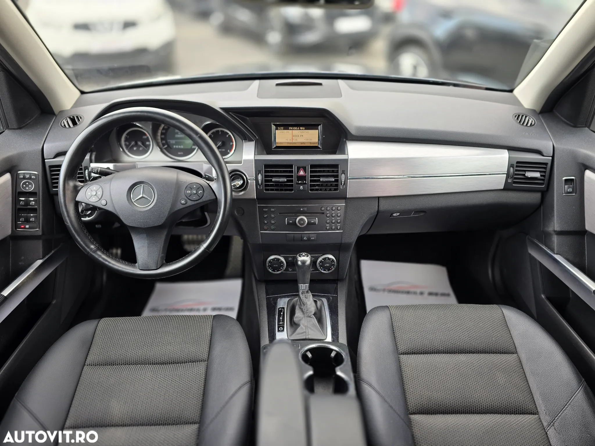 Mercedes-Benz GLK 220 CDI (BlueEFFICIENCY) 7G-TRONIC - 12