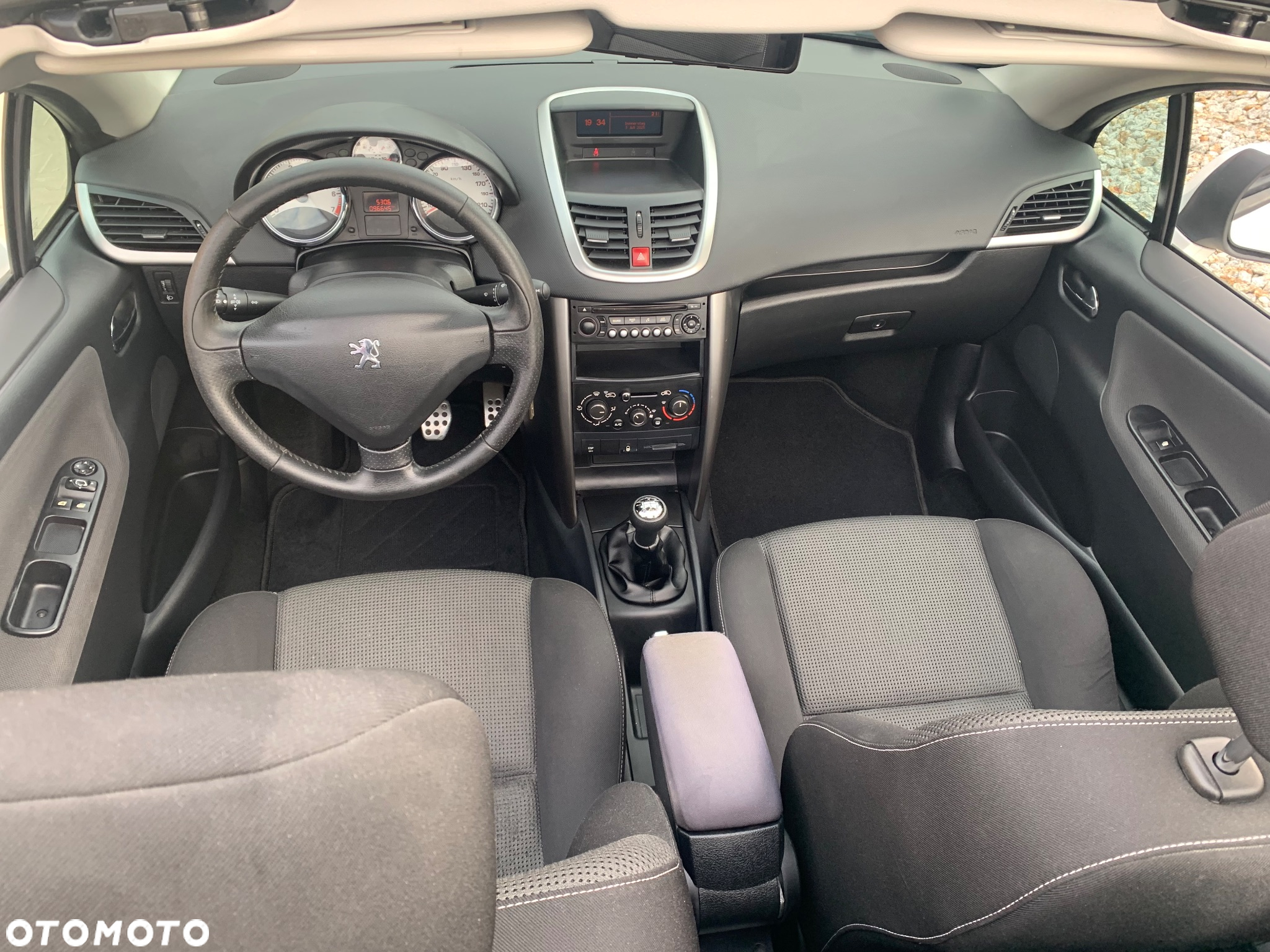 Peugeot 207 120 Sport - 11