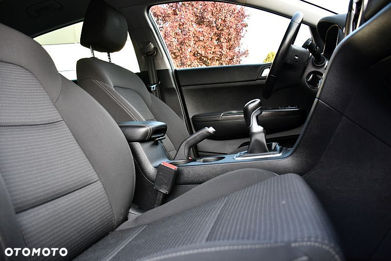 Kia Sportage 1.6 GDI 2WD SPIRIT - 24