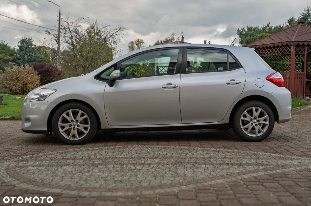 Toyota Auris - 7