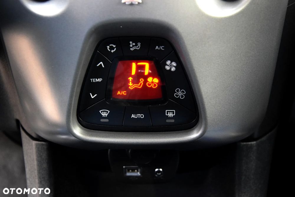 Toyota Aygo 1.0 VVT-i Sprint EU6 - 23