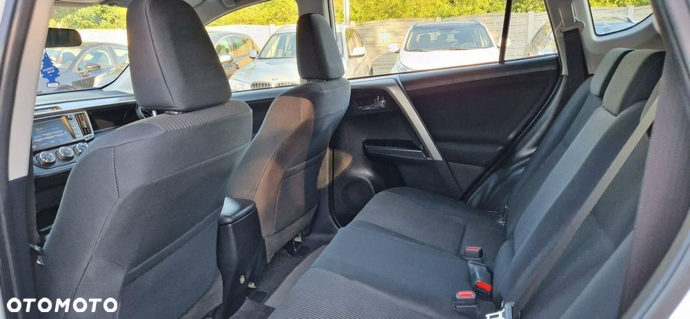 Toyota RAV4 - 21