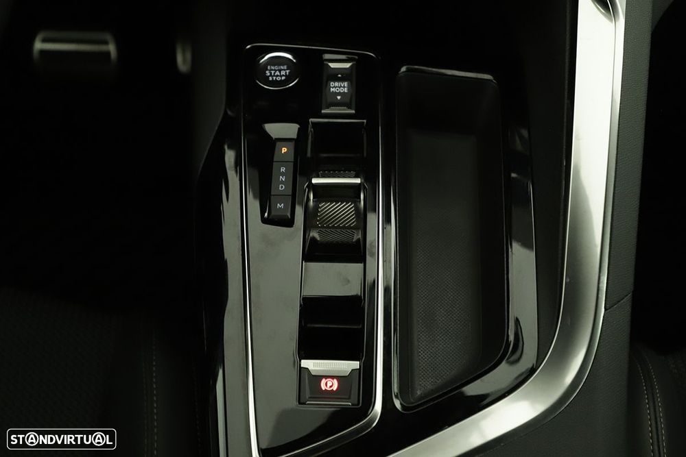 Peugeot 3008 1.2 PureTech GT EAT8 - 14
