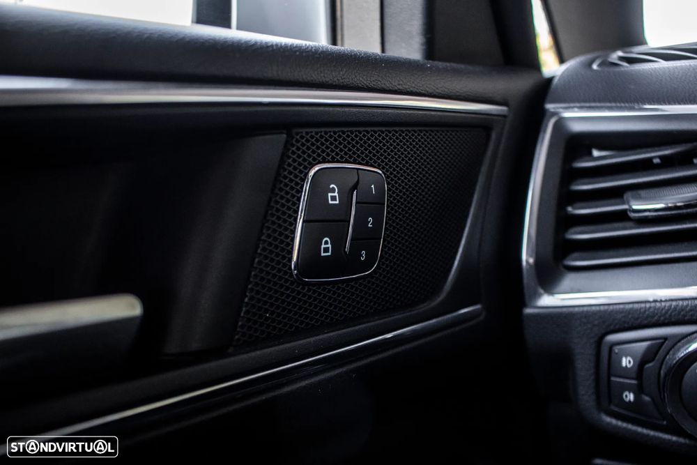 Ford S-Max 2.0 TDCi ST-Line - 22