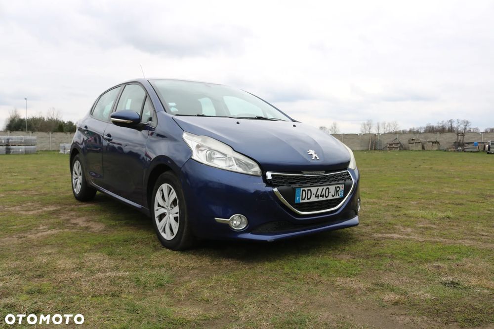 Peugeot 208 e-HDi 92 Stop&Start Active - 10