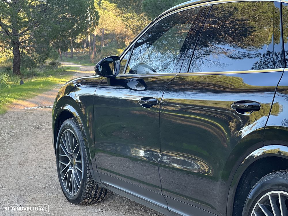 Porsche Cayenne S - 20