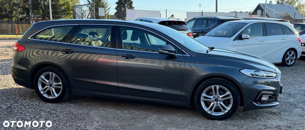 Ford Mondeo - 30