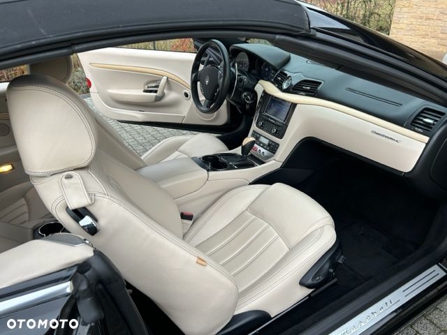 Maserati GranCabrio - 3