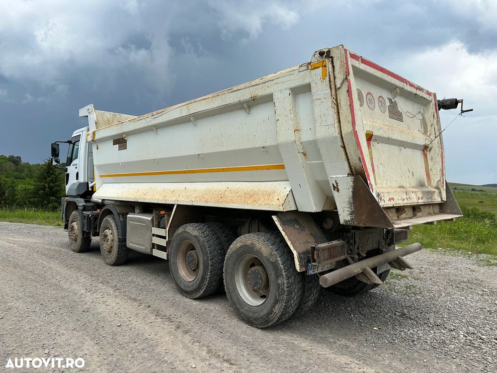 Ford Cargo 4142 - 8