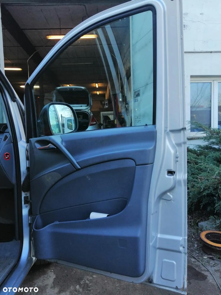 Mercedes-Benz Vito 111 CDI 639.701 - 12