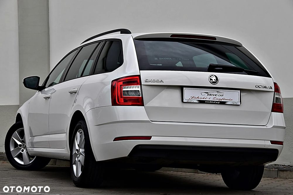 Skoda Octavia 1.6 TDI Ambition - 4
