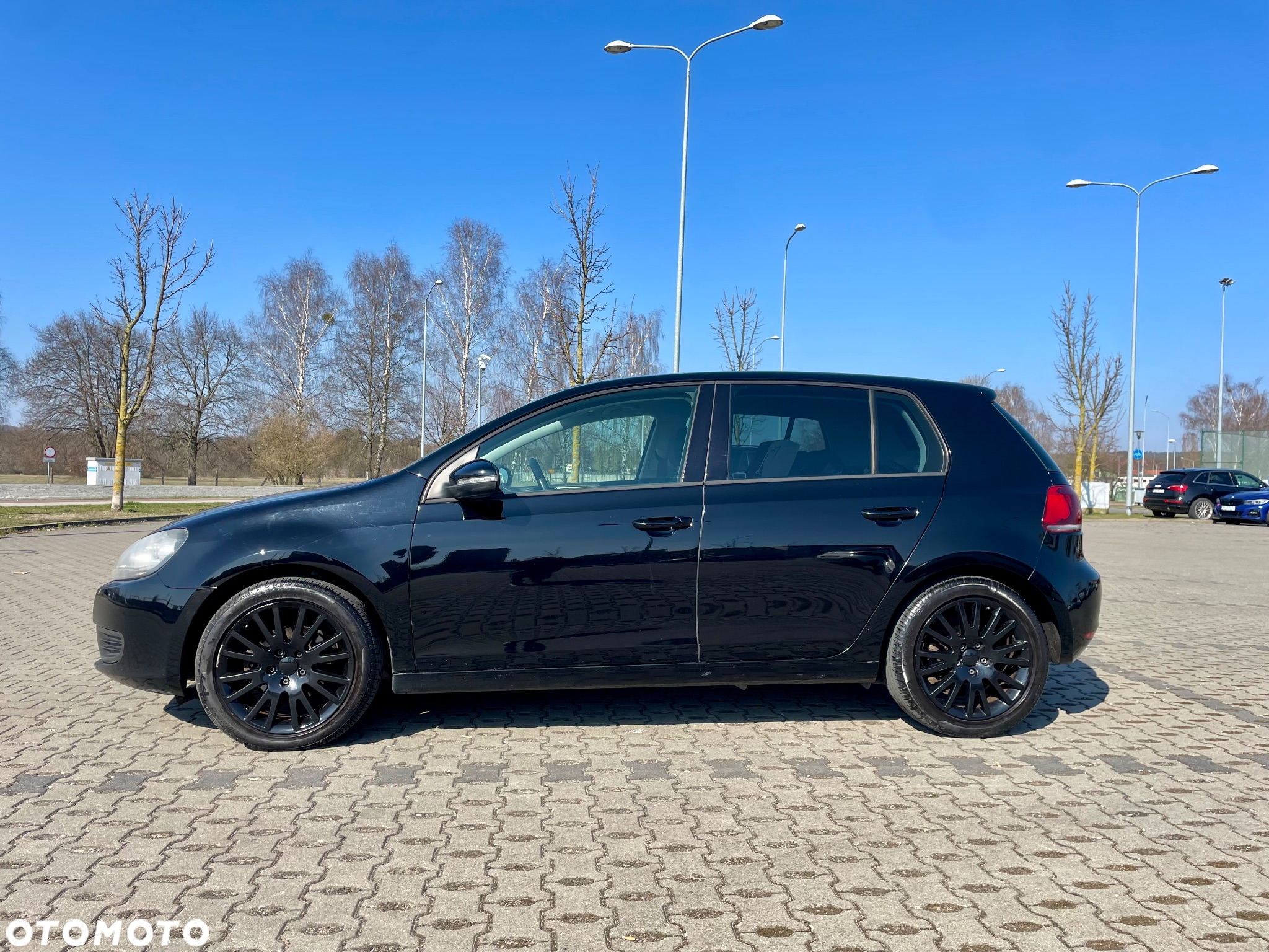 Volkswagen Golf - 12