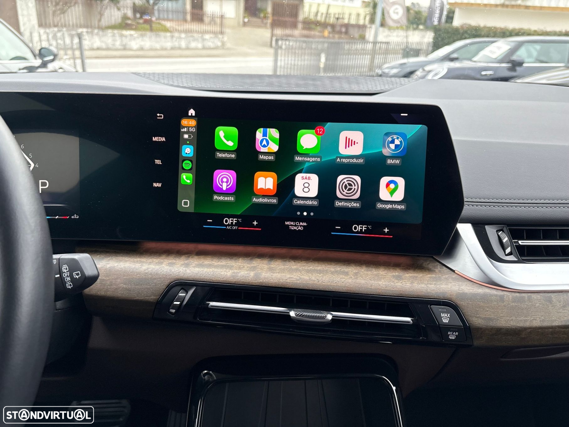 BMW 218 Active Tourer - 38
