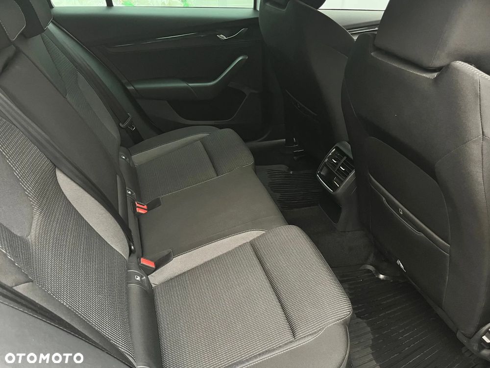 Skoda Octavia 2.0 TDI Ambition - 17