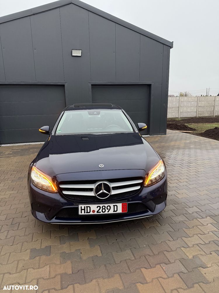 Mercedes-Benz C 220 d T 9G-TRONIC - 1