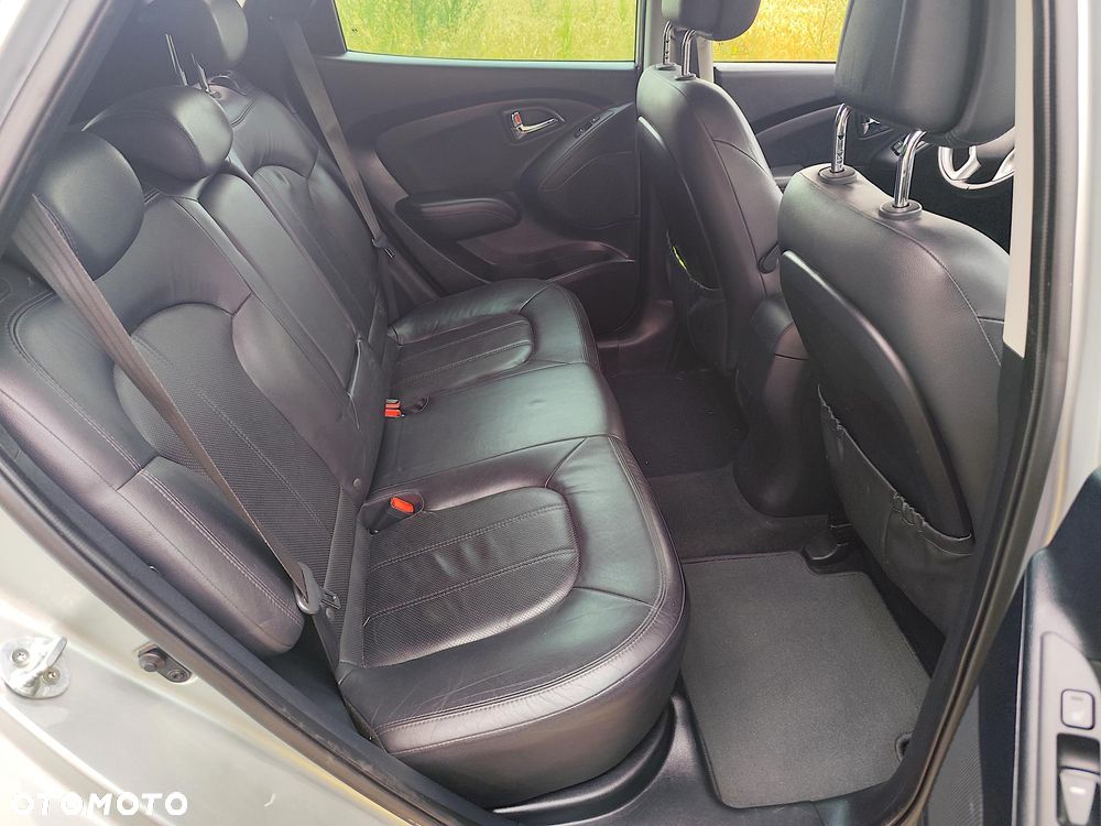 Hyundai ix35 2.0 CRDi 4WD Automatik Premium - 27