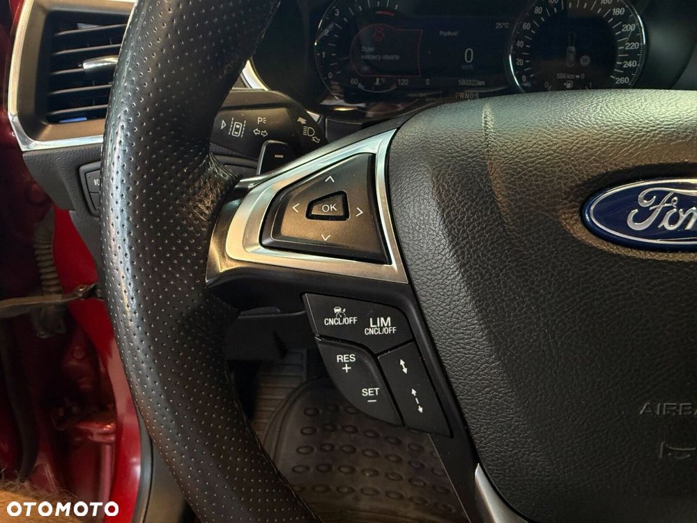 Ford Edge - 18