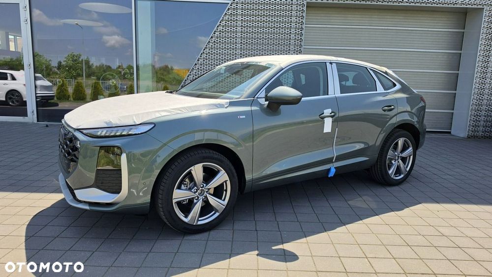 Audi Q3 Sportback - 2