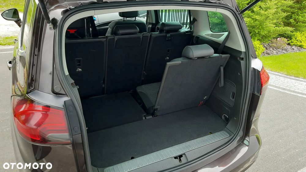 Opel Zafira - 8