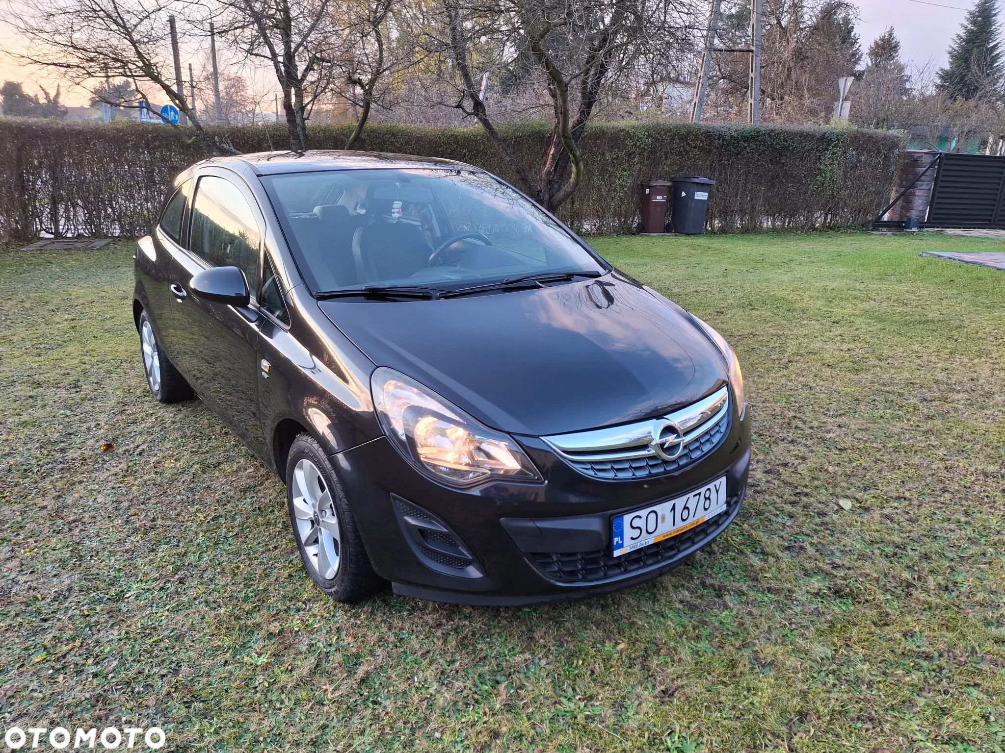 Opel Corsa 1.2 16V EcoFLEX Active - 1