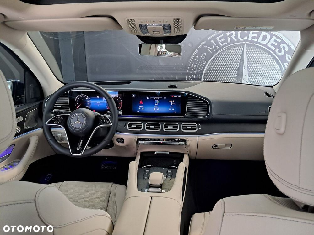Mercedes-Benz GLE - 38