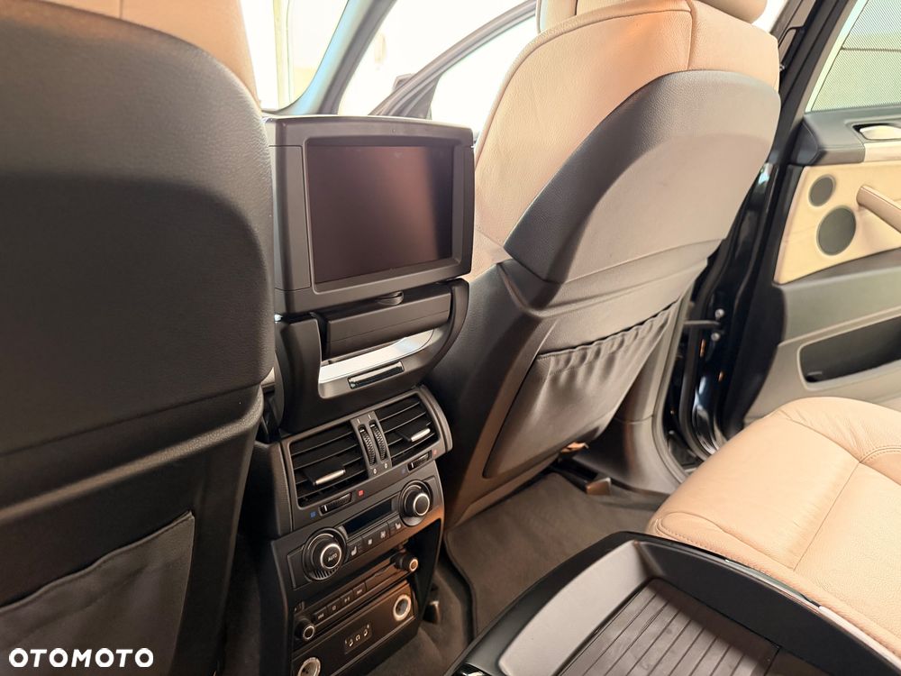 BMW X6 - 10
