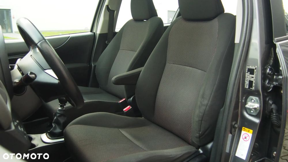 Toyota Yaris 1.33 VVT-i Comfort - 22