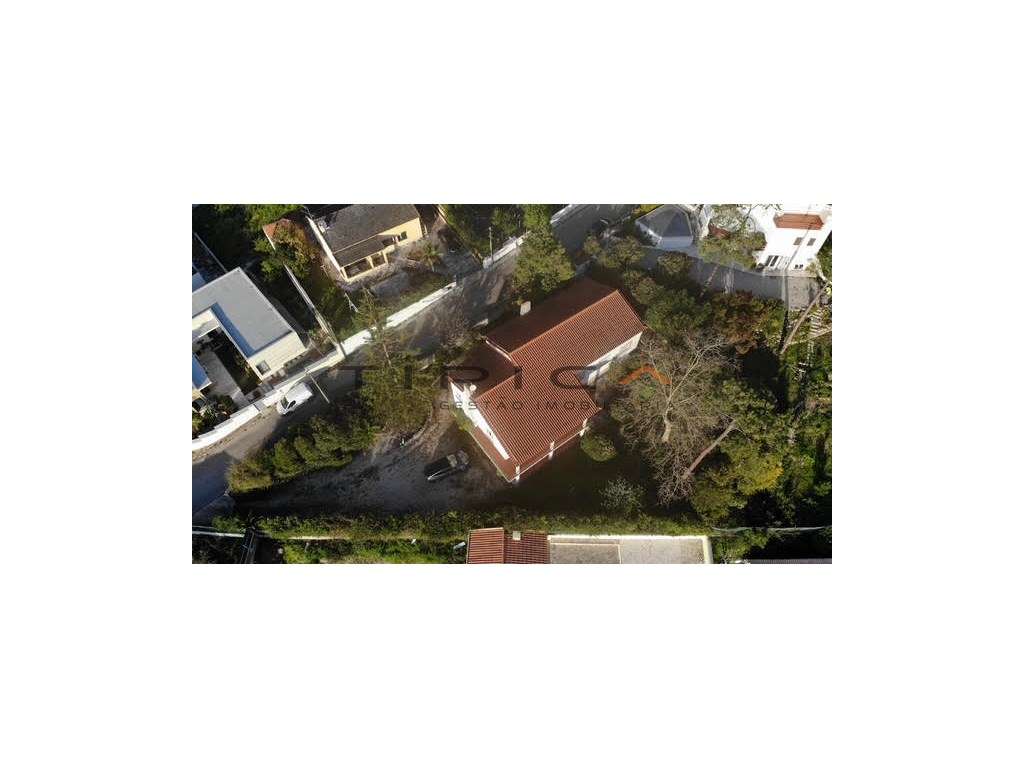 Sesimbra /Castelo- T4+1 Jardim , Estacionamento, Carregador p/ veíc... - Grande imagem: 3/27