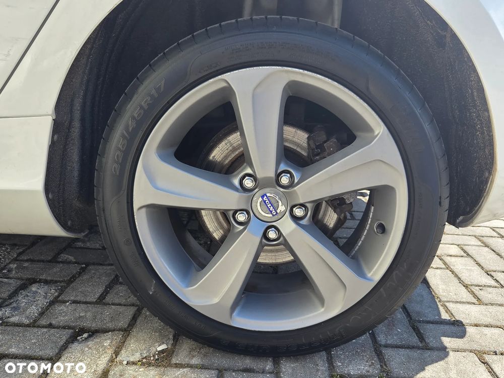 Volvo V40 T2 Summum - 36