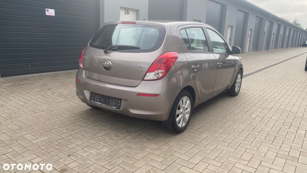Hyundai i20 - 4