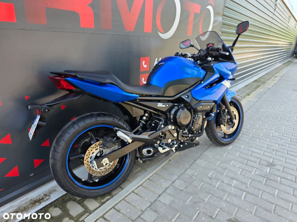 Yamaha XJ - 3