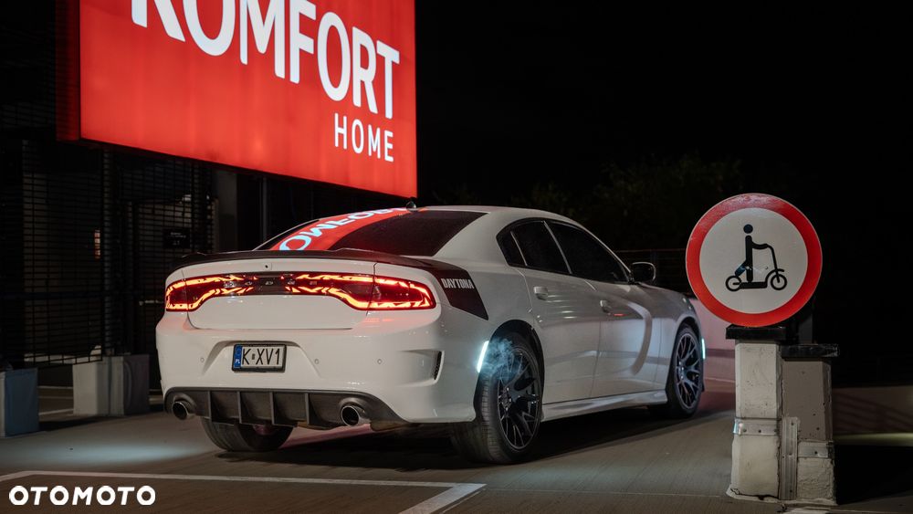 Dodge Charger - 2