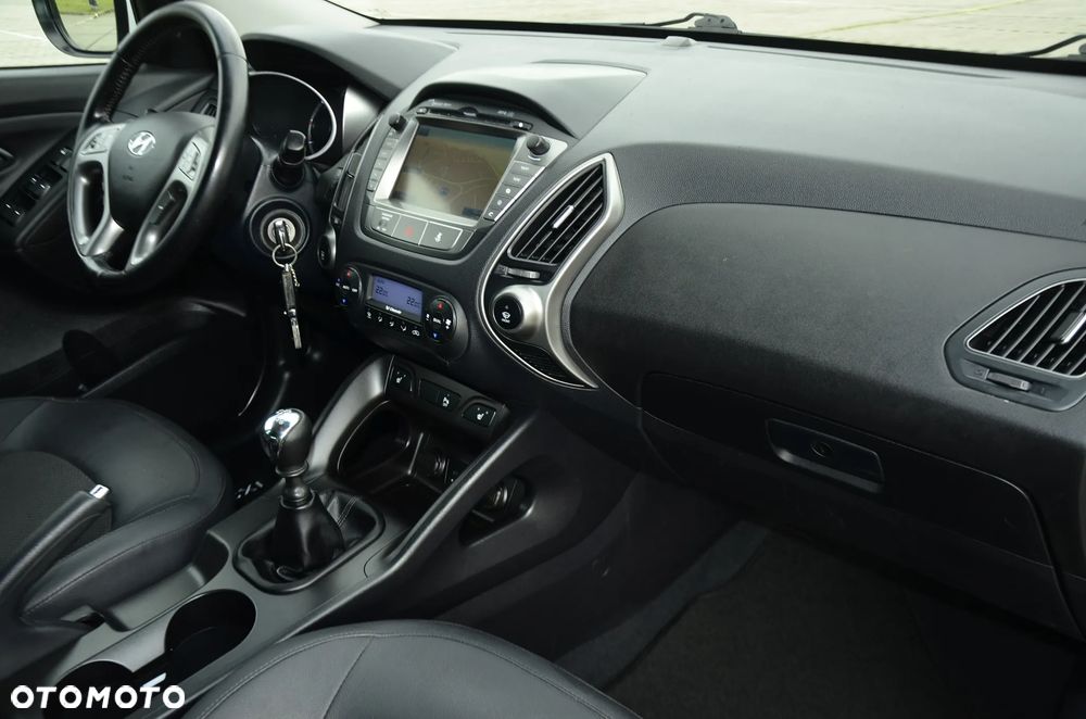 Hyundai ix35 1.7 CRDi Premium 2WD - 22