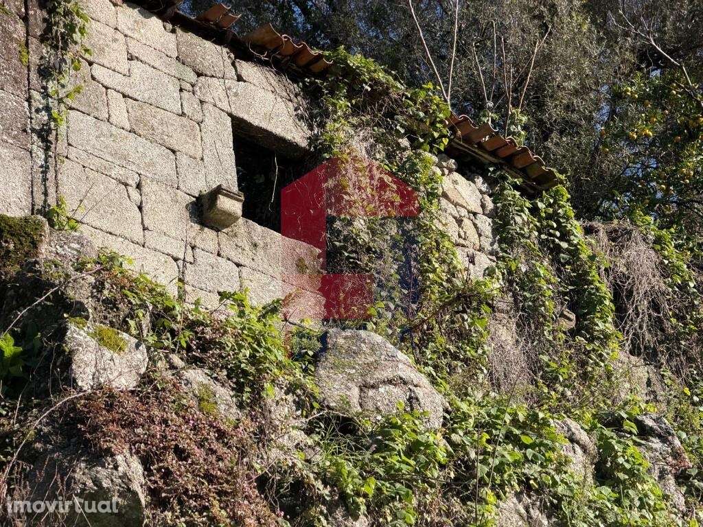 Moradia para restauro, Gomide - Grande imagem: 4/19