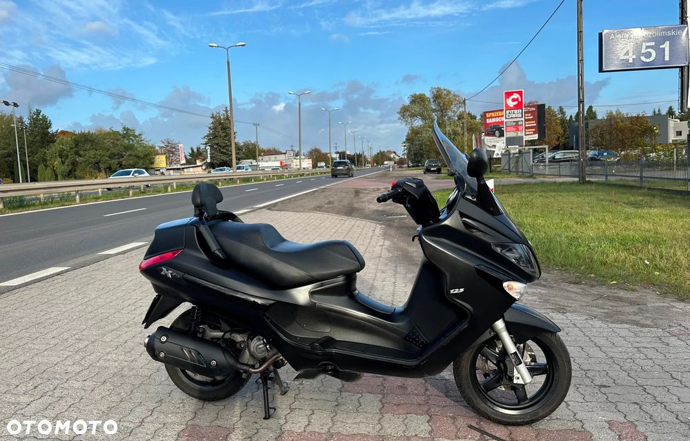 Piaggio Xevo - 9