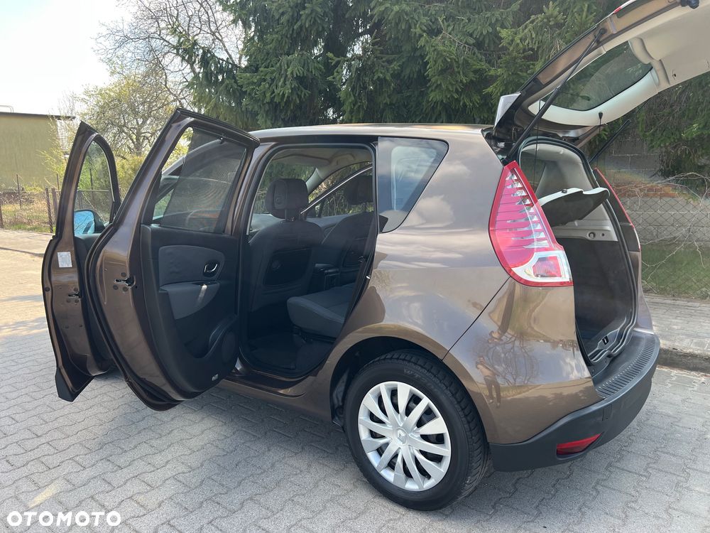 Renault Scenic - 14