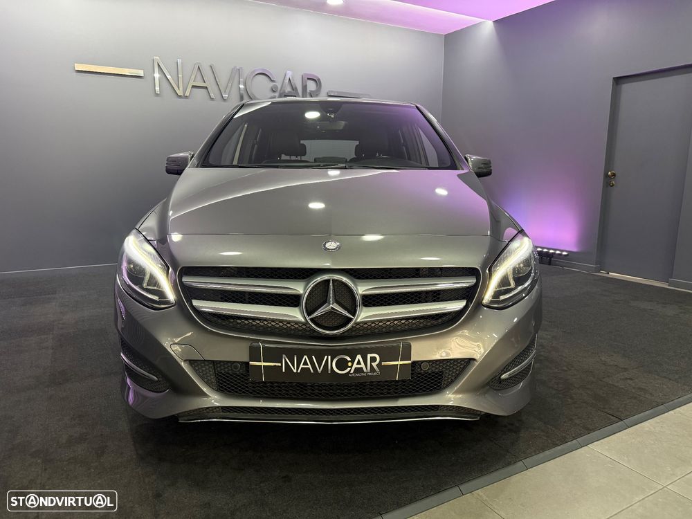 Mercedes-Benz B 180 (CDI) d 7G-DCT Urban — fotografia 3