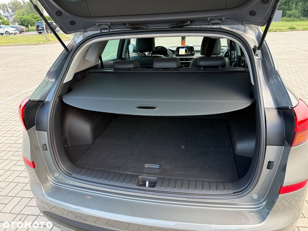 Hyundai Tucson 1.6 CRDi Comfort 2WD - 28