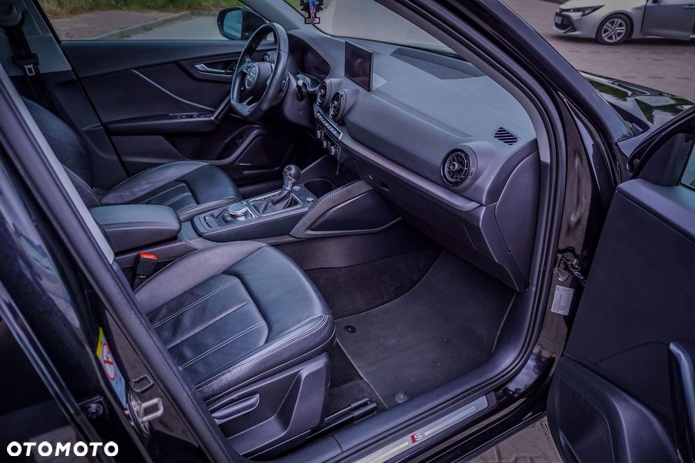 Audi Q2 2.0 TDI Quattro S tronic sport - 4