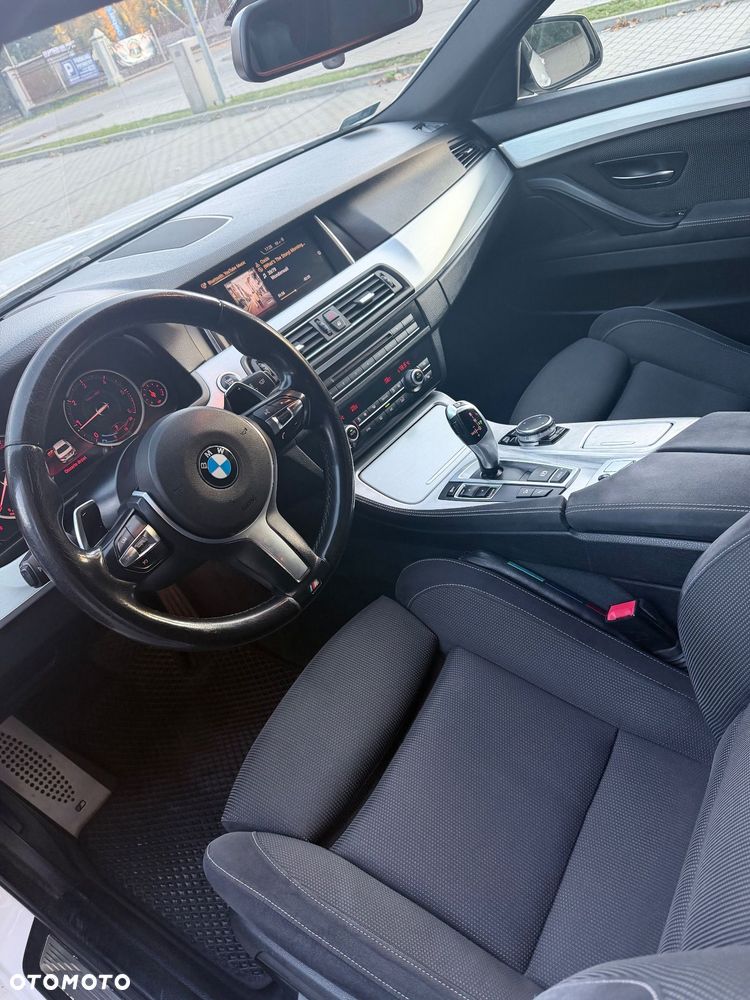 BMW Seria 5 520d xDrive M Sport sport - 10