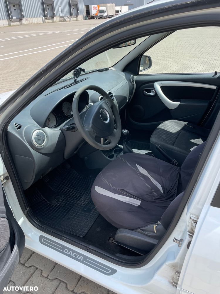 Dacia Logan 1.5 75CP Laureate - 16