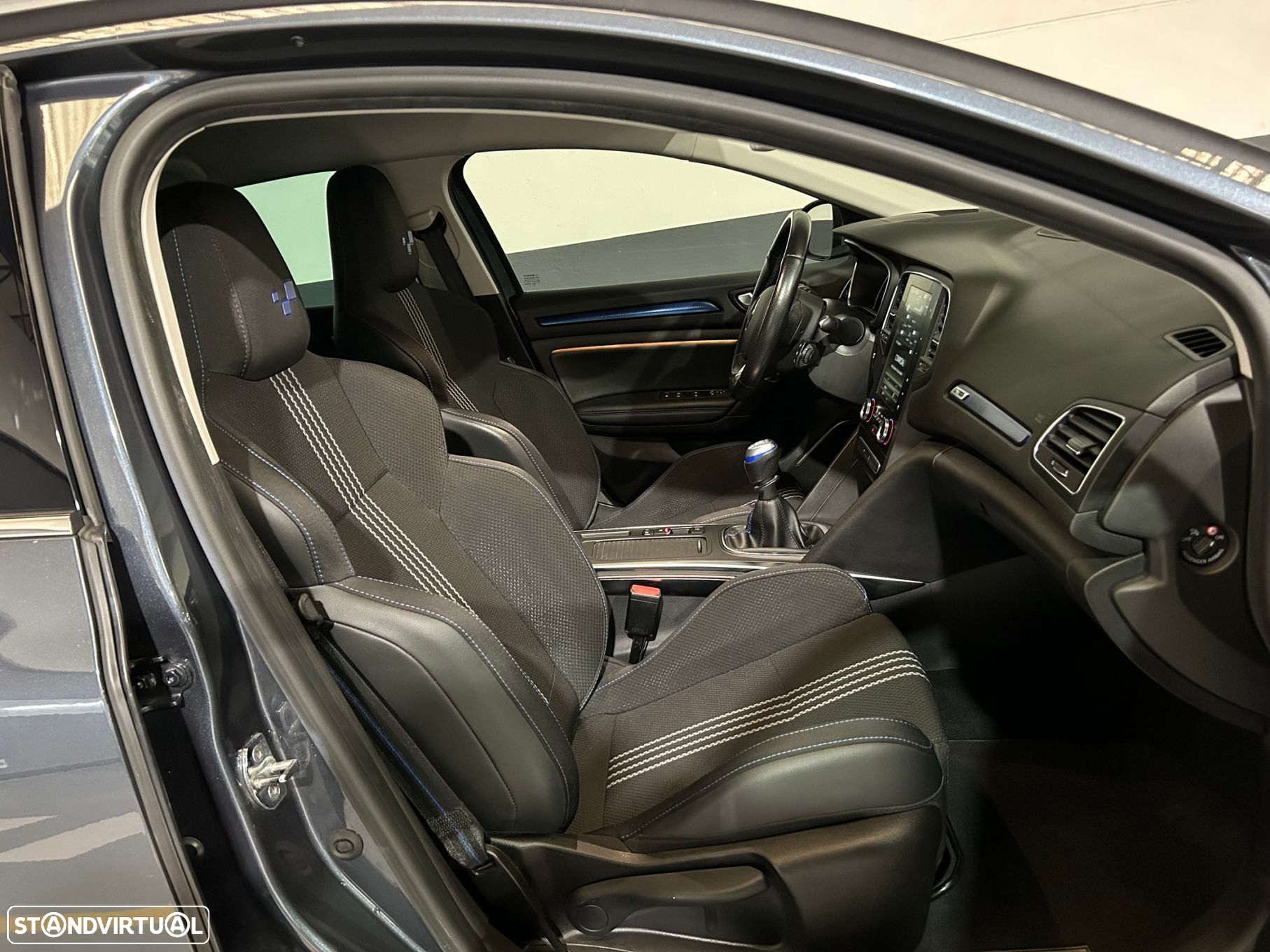 Renault Mégane Sport Tourer 1.5 Blue dCi GT Line - 19