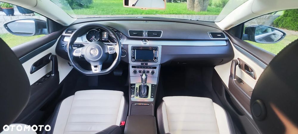 Volkswagen CC 3.6 V6 4Motion DSG - 26