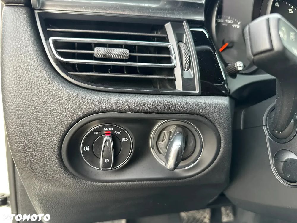 Porsche Macan PDK - 37